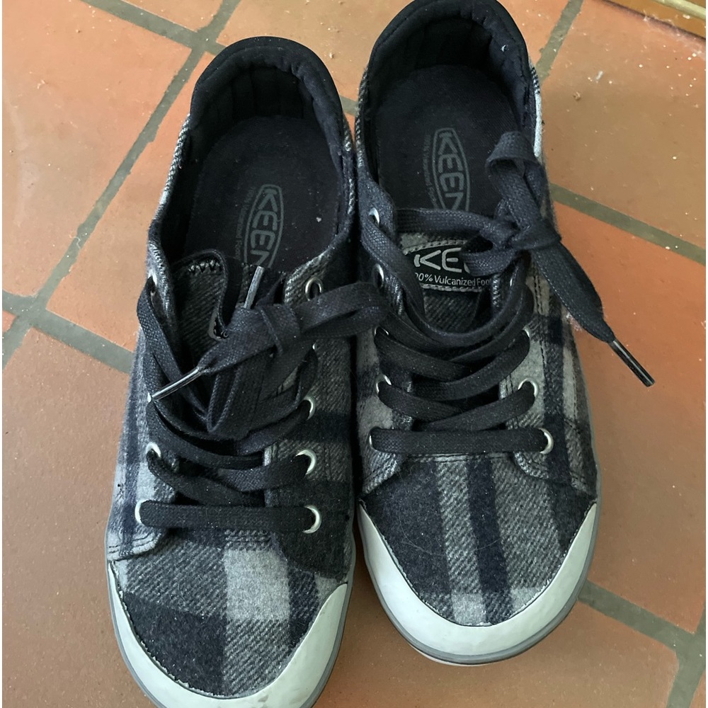 Keen Elsa Lii wool plaid shoes
